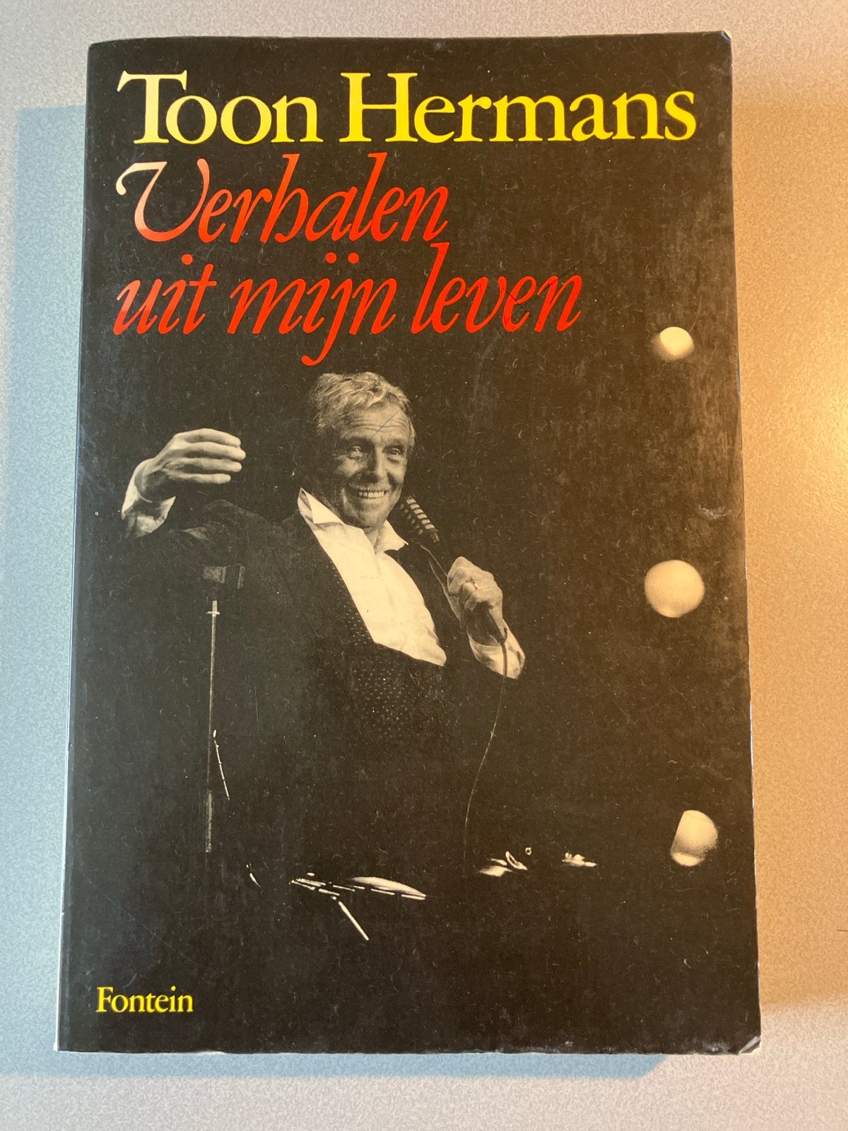 Toon Hermans - Verhalen uit mijn leven, Boeken, Biografieën, Ophalen of Verzenden, Gelezen, Film, Tv en Media