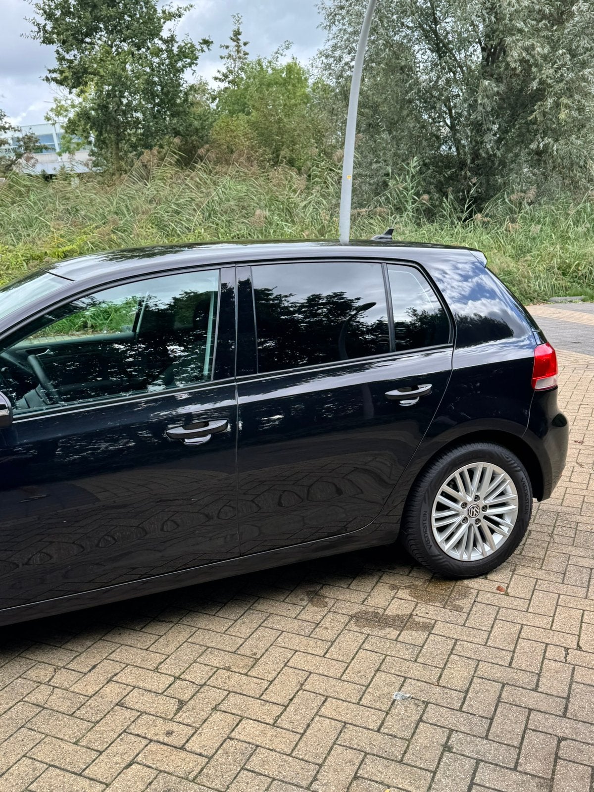 Volkswagen Golf 1.2 TSI 77KW 5D 2010 Zwart, Voorwielaandrijving, 4 cilinders, 610 kg, Origineel Nederlands