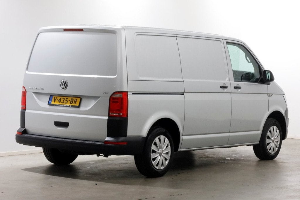 Volkswagen Transporter T6 2.0 TDI 102pk E6 L1H1 Comfortline, Auto's, Voorwielaandrijving, Gebruikt, Euro 6, 4 cilinders