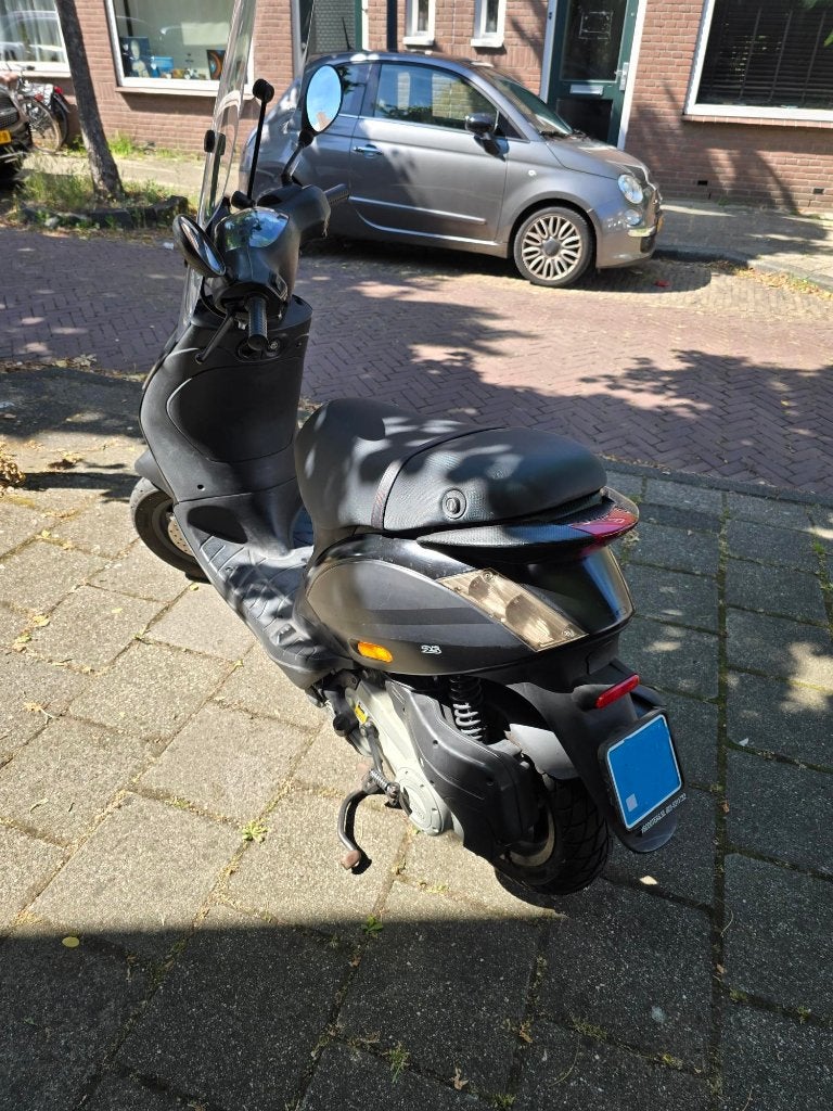 Piaggio Zip 4 takt 25 snor met alarm, Ophalen, Gebruikt, Zip, Benzine