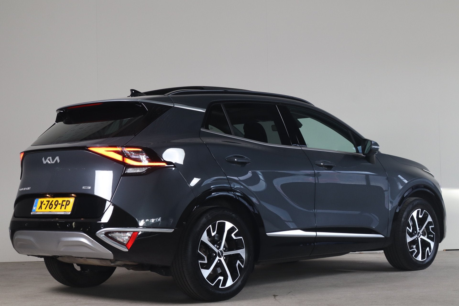 Kia Sportage 1.6 T-GDi Hybrid DynamicPlusLine - NL Auto! Sto, Auto's, Kia, Gebruikt, Euro 6, 4 cilinders, Origineel Nederlands