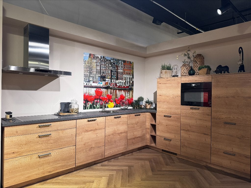 Showroomkeuken, Huis en Inrichting, Keuken | Complete keukens, Bruin, Hoekkeuken, Nieuw, Ophalen of Verzenden