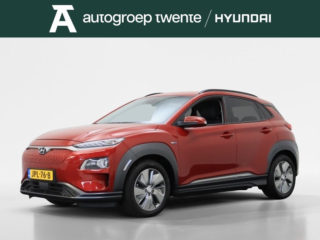 Hyundai KONA EV Premium 64 kWh | Navigatie | All Seasons | C