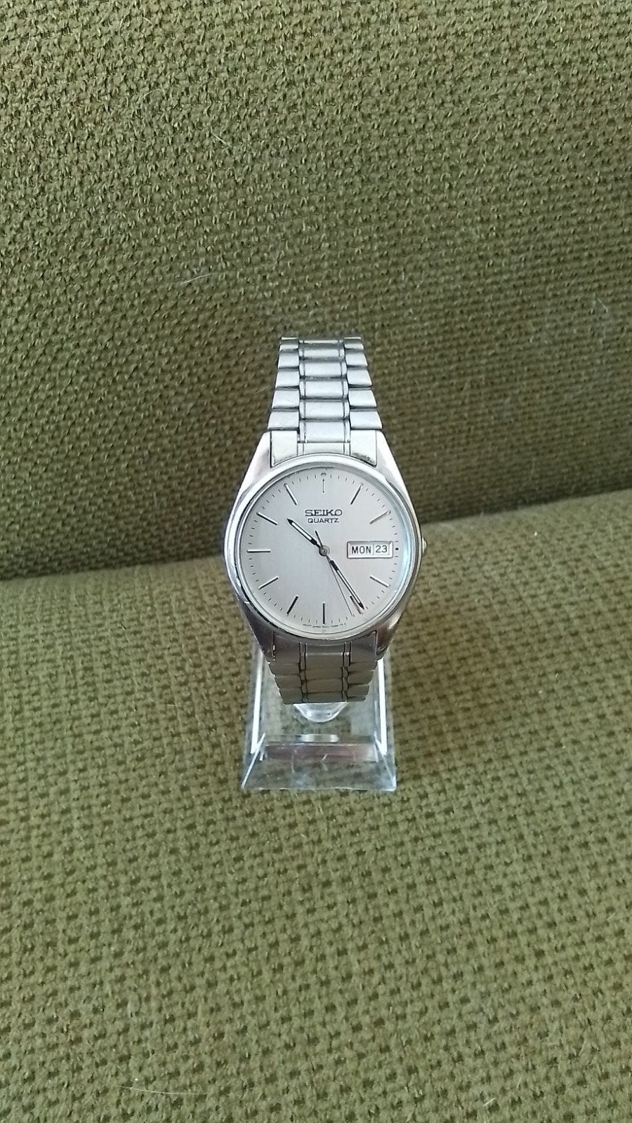 Seiko quartz. 35mm kast. nieuwe baterij, Ophalen of Verzenden