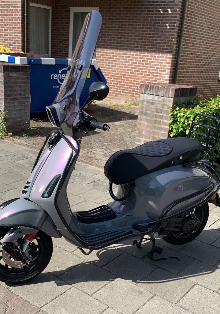 Vespa Sprint Special 2021 | Nardo Grey Violeta, Fietsen en Brommers, Ophalen, Vespa S, Zo goed als nieuw, Benzine