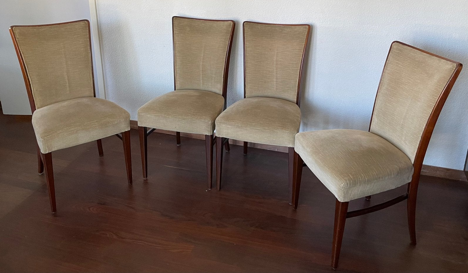 4 vintage eetkamerstoelen / mahoniehout, Huis en Inrichting, Ophalen, Overige materialen, Overige kleuren, Zo goed als nieuw