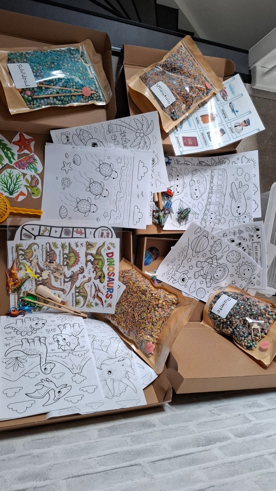 8 kant-en-klare sensorische Themaboxen + 2 opbergboxen, Kinderen en Baby's, Speelgoed | Educatief en Creatief, Ophalen of Verzenden