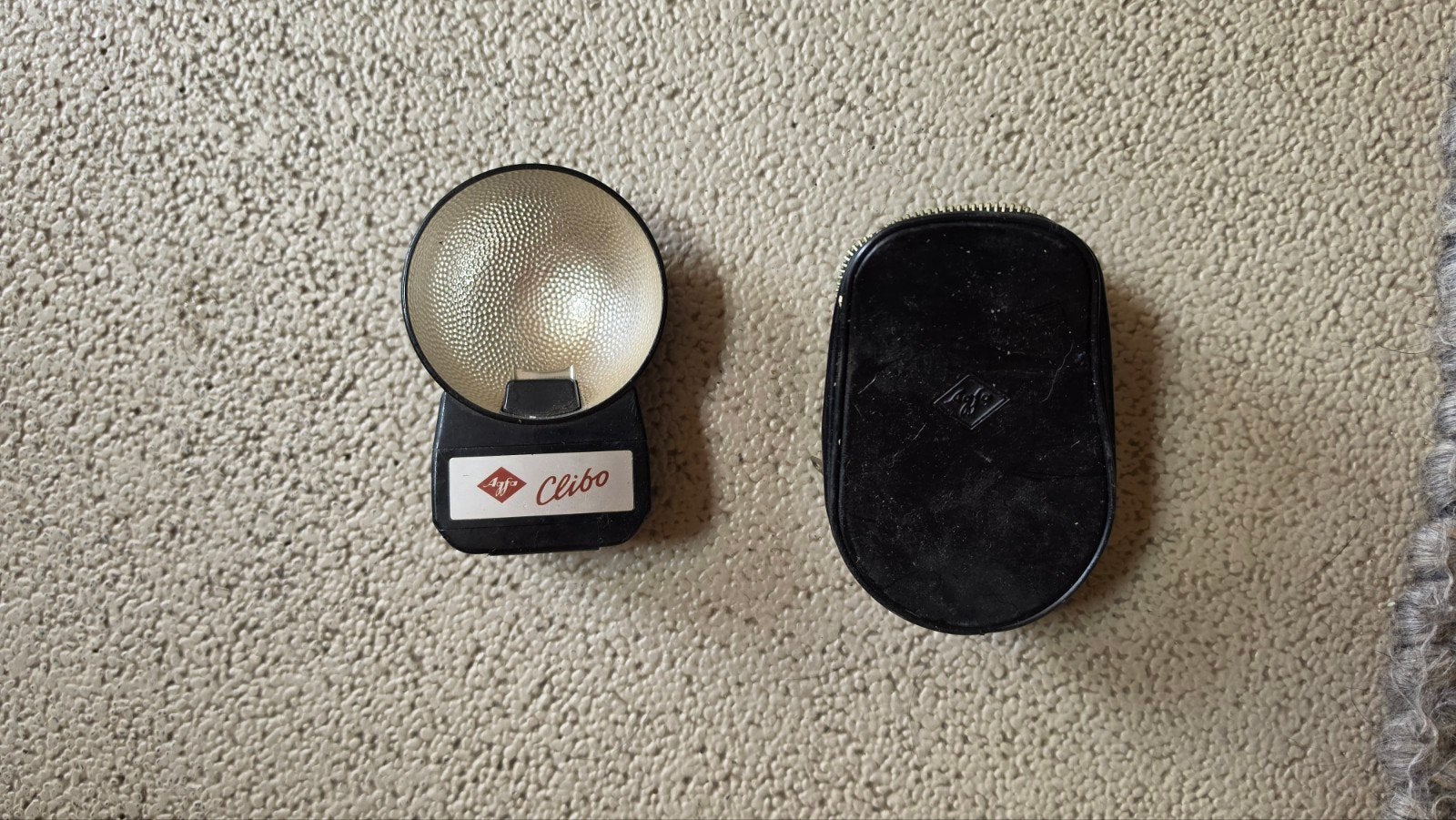 Agfa Clibo flitser voor analoge fotografie met hoesje, Ophalen, Gebruikt, Externe flitser, Agfa
