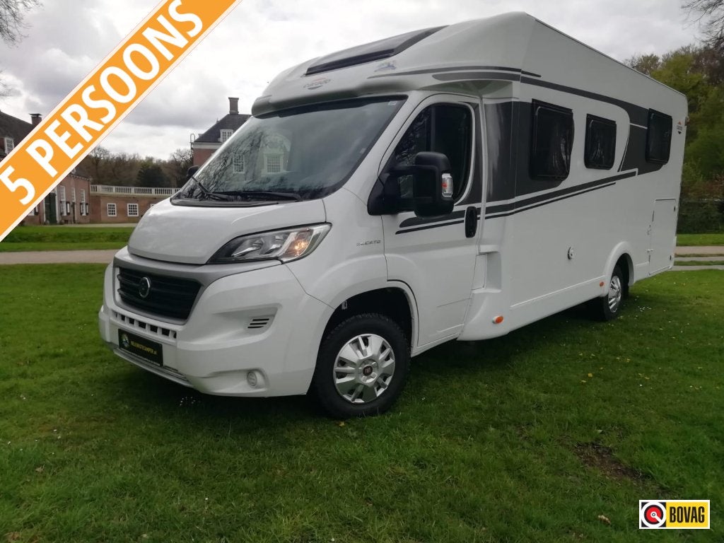 Frisse 5 persoons Carado T449 met maar 51518 gereden km's !!, Niet ingevuld, Elektrische ramen, Ringverwarming, Fiat