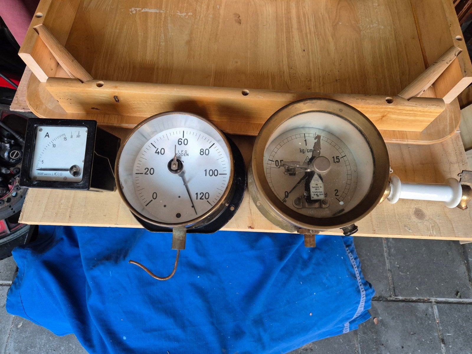 Oude industriele meters Amp-Temp-Druk- Porseleinen meszek., Ophalen of Verzenden