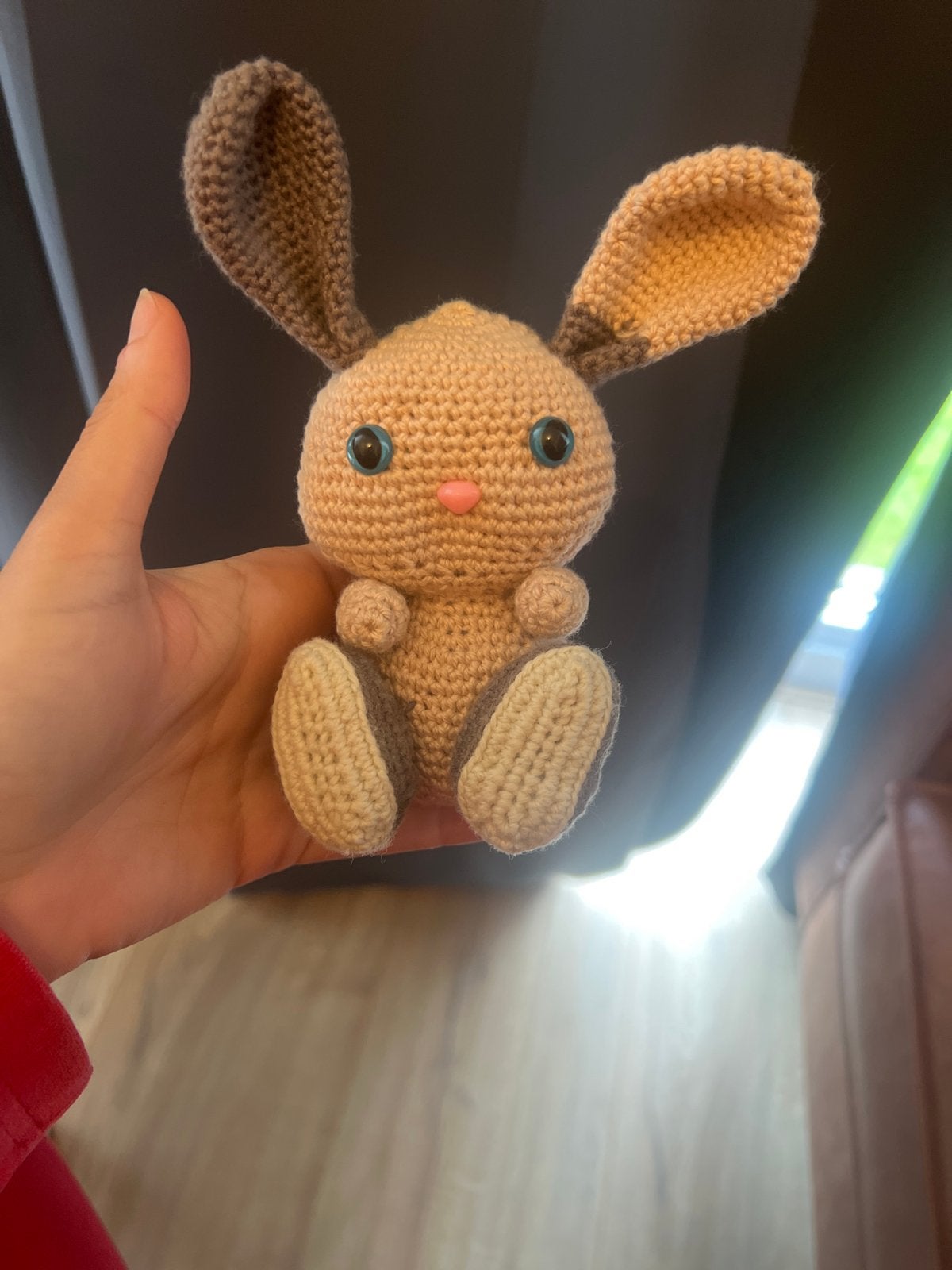 Schattig gehaakt konijntje - handgemaakt knuffeltje, Handgemaakt, Ophalen of Verzenden, Middelgroot (20 tot 80 cm), Beige