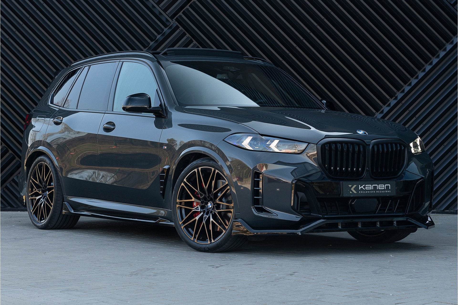 BMW X5 xDrive50e LCI M-sport Pro MStoel Bowers&W ACC Skyloun, Auto's, BMW, Gebruikt, 2395 kg, Adaptive Cruise Control, Bedrijf