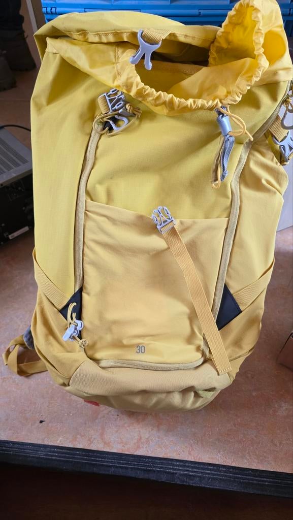 Quechua rugzak 30 liter, Ophalen