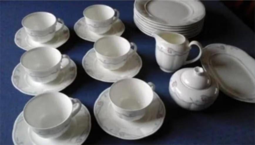 Servies Villeroy en Boch Florina, Huis en Inrichting, Keuken | Servies, Zo goed als nieuw, Overige typen, Overige stijlen, Porselein