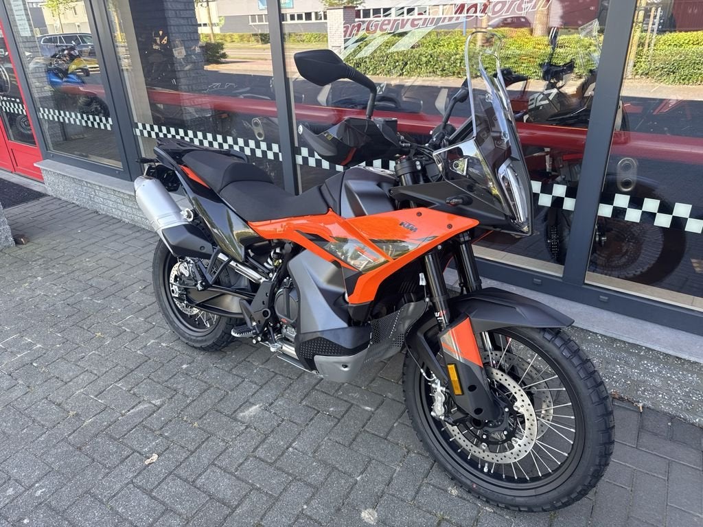 KTM 790 ADVENTURE 2026, Bedrijf, Toermotor