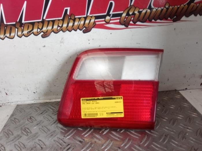Achterlicht rechts van een Opel Omega, Auto-onderdelen, Gebruikt, -, -, Opel