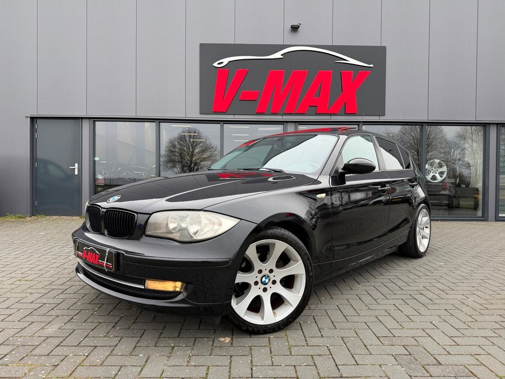 BMW 116I LCI Schuifdak Navi Clima Stoelvw PDC Inkl. Spiegels, Auto's, 1-Serie, Achterwielaandrijving, Gebruikt, 1599 cc