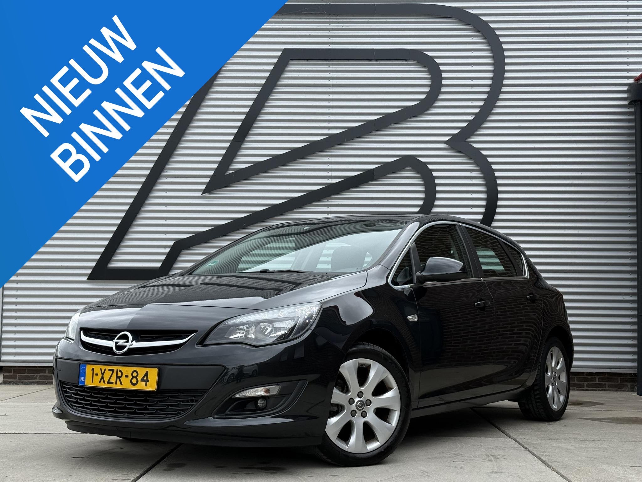 Opel Astra 1.4 Turbo Blitz 1e Eigenaar|Airco|Cruise|Elek Ram, Auto's, Voorwielaandrijving, Euro 5, Stof, Gebruikt