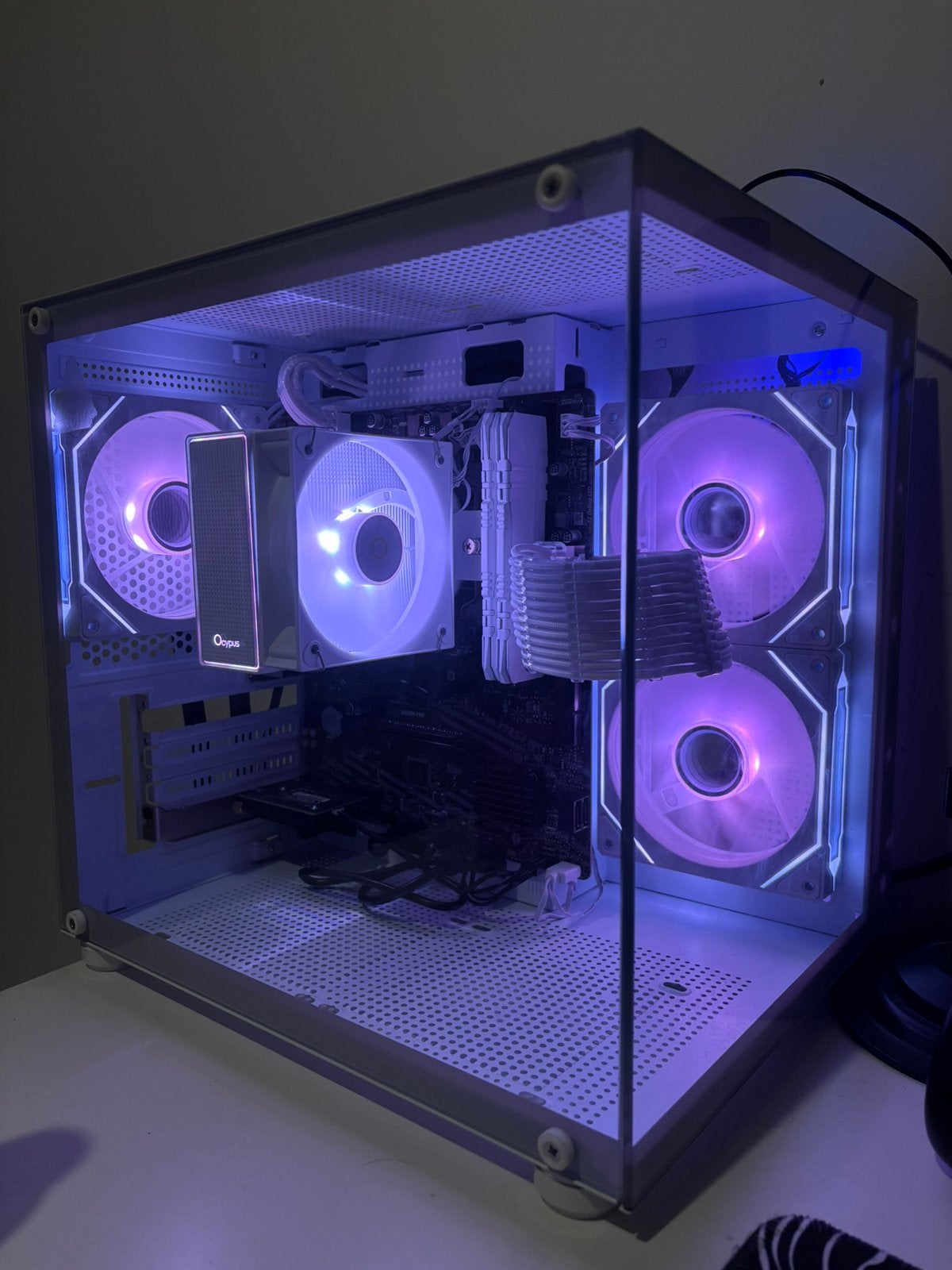 All White Ryzen 5 5600G | 16Gb | 480GB | A520 pro gaming pc, Ophalen of Verzenden, Zo goed als nieuw, Gaming, SSD