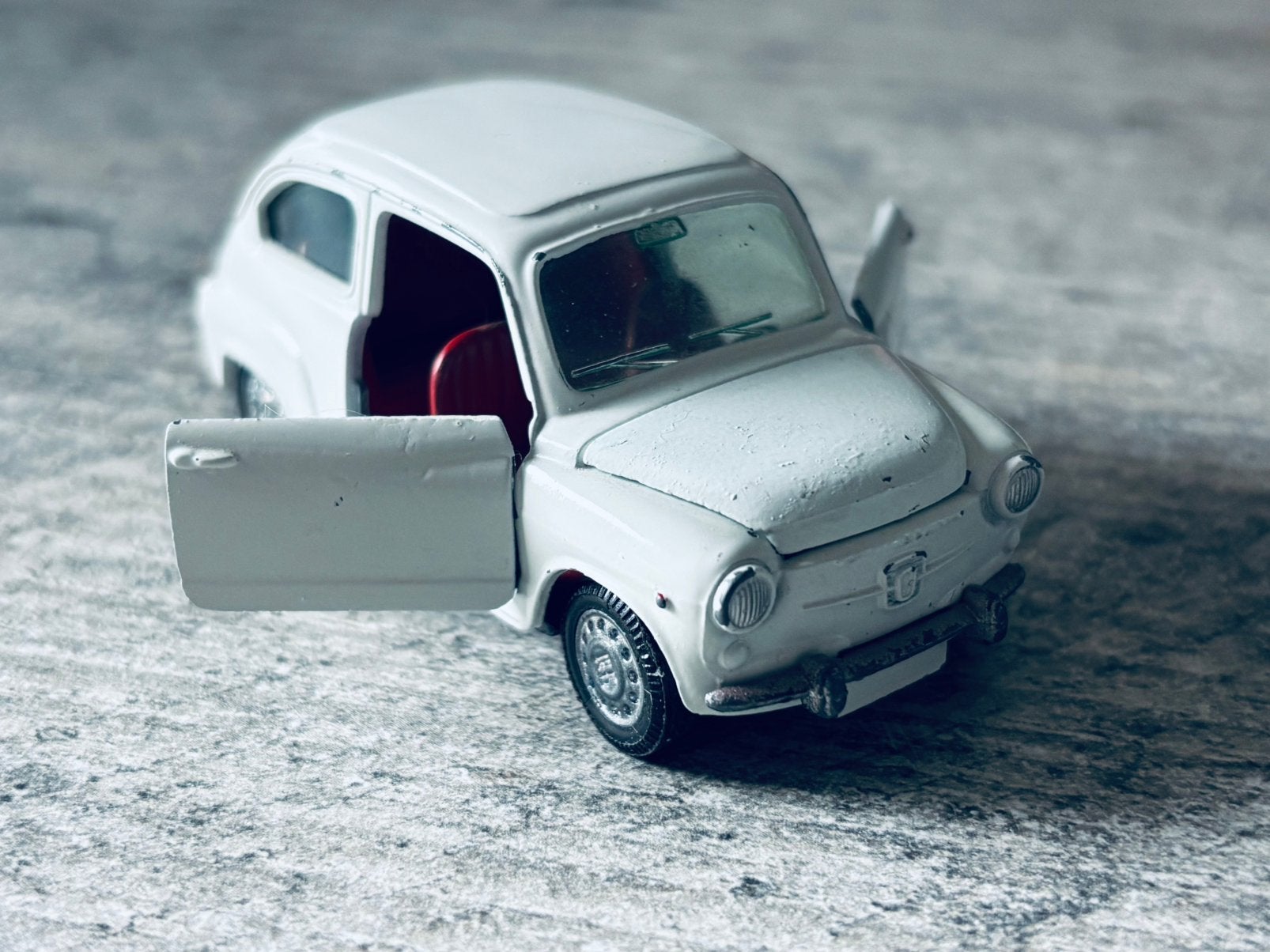 Seat / Fiat 600, Pilen 1:43, Ophalen, Zo goed als nieuw, Auto, Overige merken