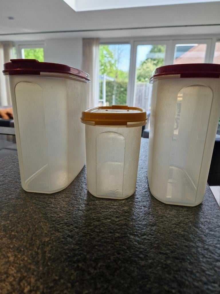 3 Tupperware Ruimtespaarders - Diverse Maten, Ophalen of Verzenden, Gebruikt, Geel, Bus of Trommel