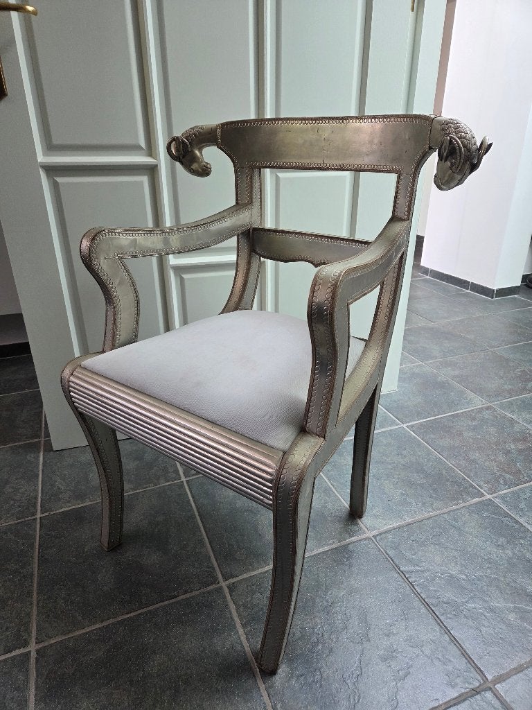 Anglo-Indian dowry chair (British Raj period), Ophalen