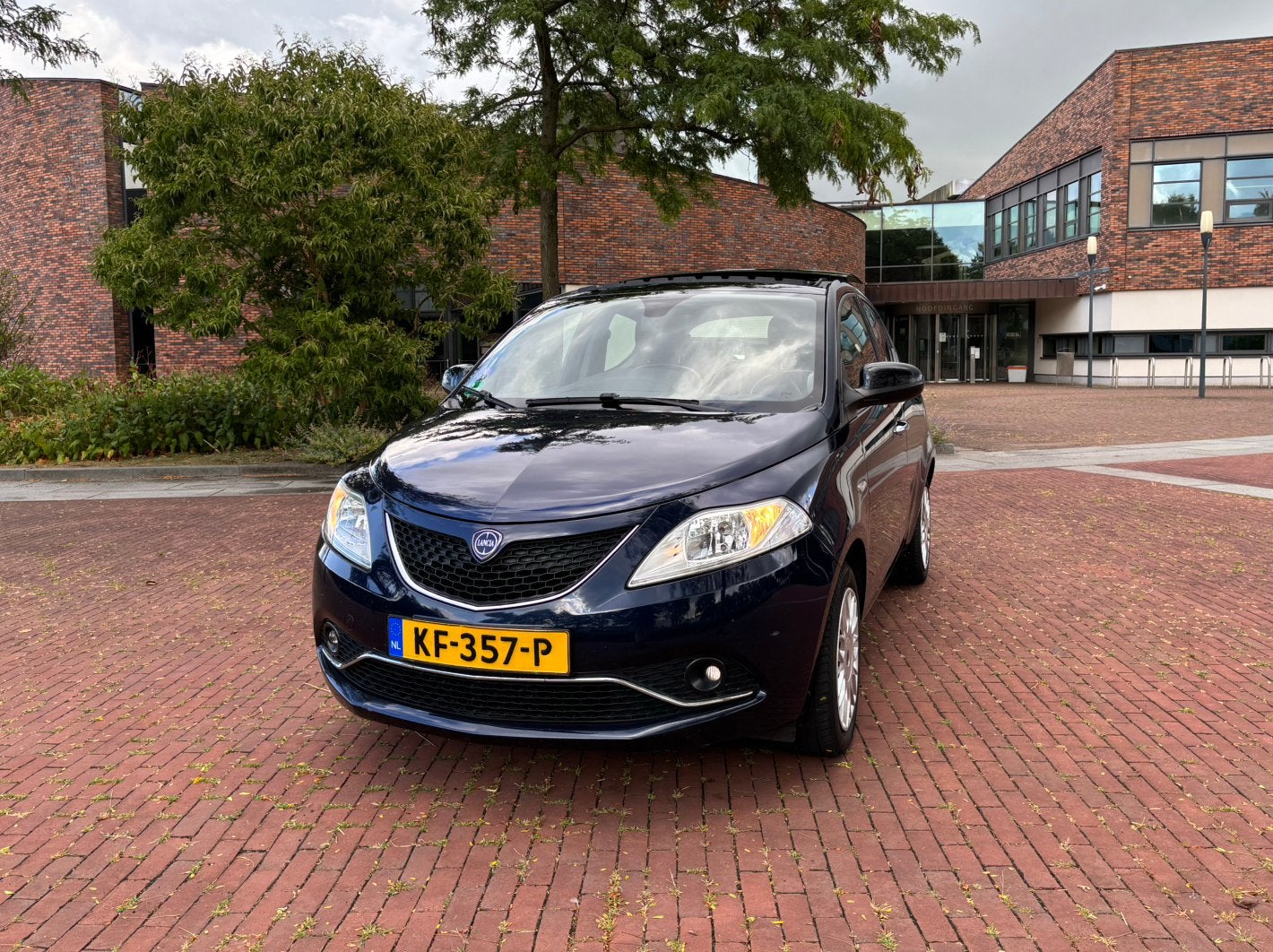 Lancia Ypsilon 0.9 TwinAir Gold Turbo 85PK 2016 | AUT | Pano, Auto's, Euro 5, Stof, 40 €/maand, 750 kg