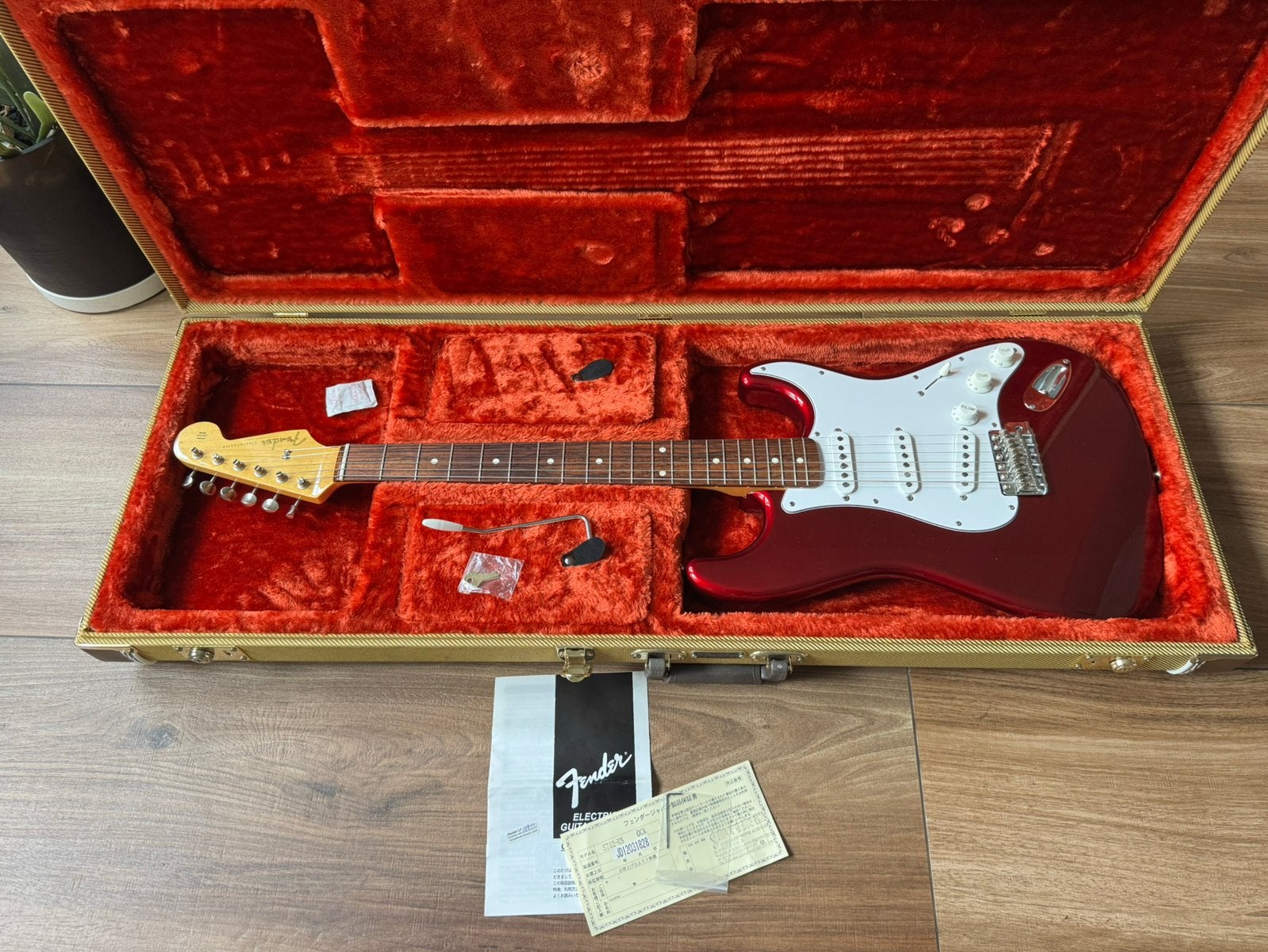 Fender stratocaser / strat ST62-US gitaar japan, Ophalen, Zo goed als nieuw, Solid body, Fender