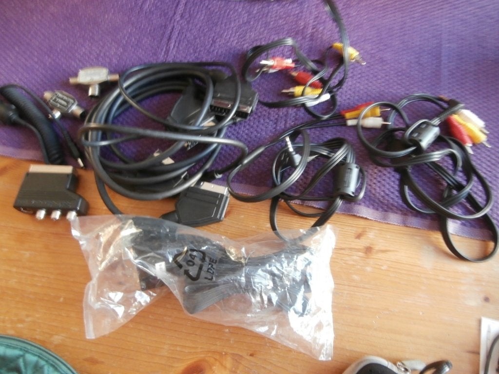 Kabels audiokabel televisiekabel kabel EDC tv splitter video, Audio, Tv en Foto, Audiokabels en Televisiekabels, Ophalen of Verzenden