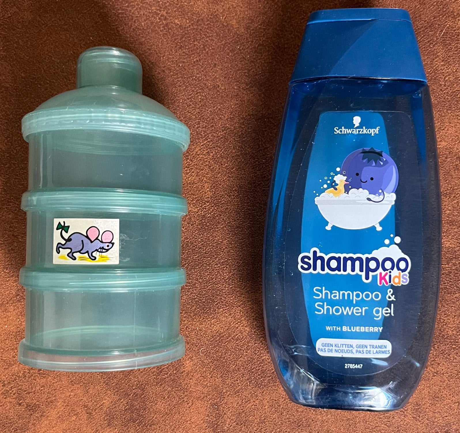 Baby shampo van schwarzkopf (rest) en baby voedings bakjes!, Ophalen of Verzenden