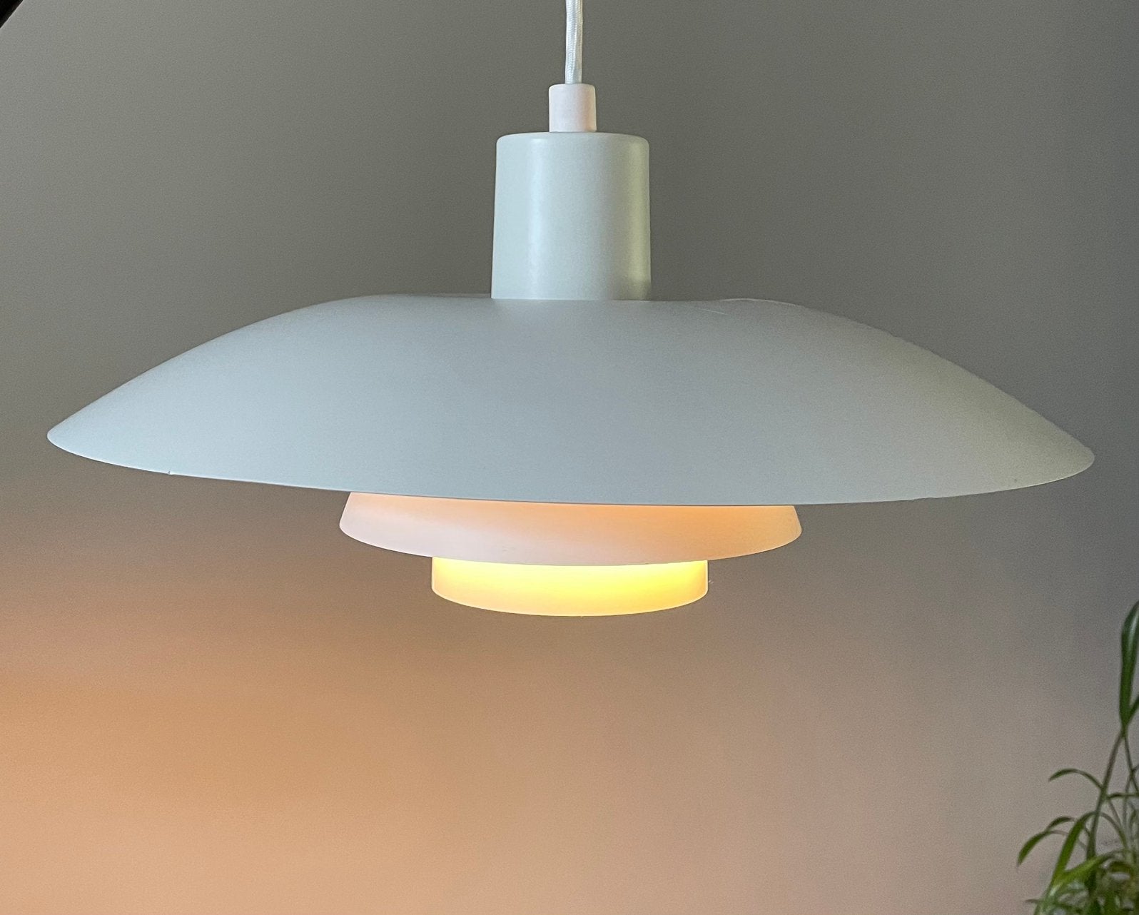 Louis Poulsen PH 4/3 nieuw model, Deens design louis Poulsen, Zo goed als nieuw, X, Metaal