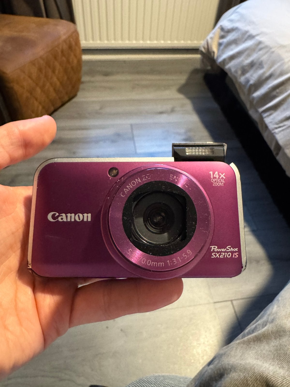Canon PowerShot SX210 IS - Werkt, met gebruikerssporen, Audio, Tv en Foto, 14 megapixels, Gebruikt, Accu, Canon