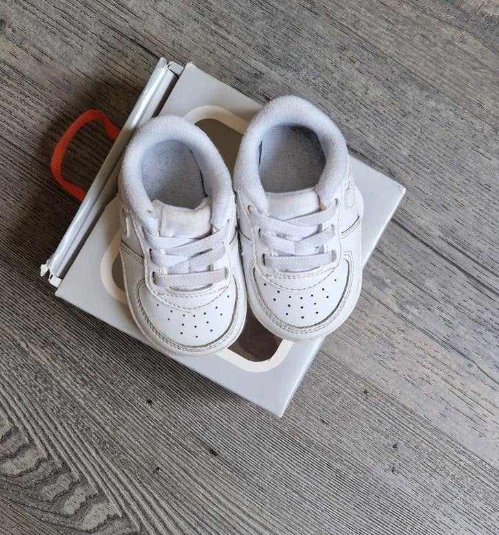 Nike babyschoentjes maat 18.5, Schoentjes, Jongetje of Meisje, Ophalen of Verzenden, Zo goed als nieuw