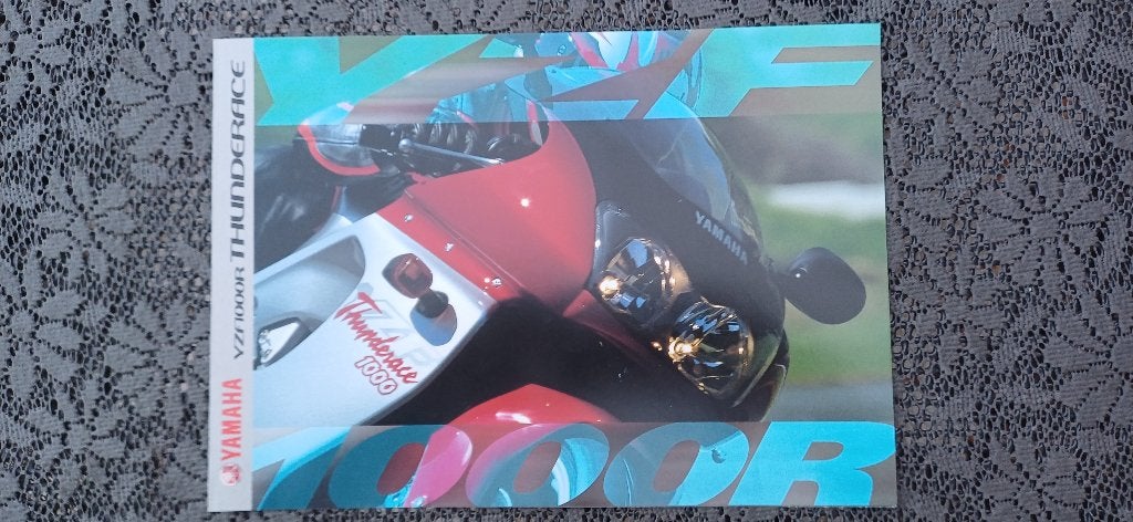 Originele folder Yamaha Thundercat en Thunderace 2003 Engels, Ophalen of Verzenden, Yamaha