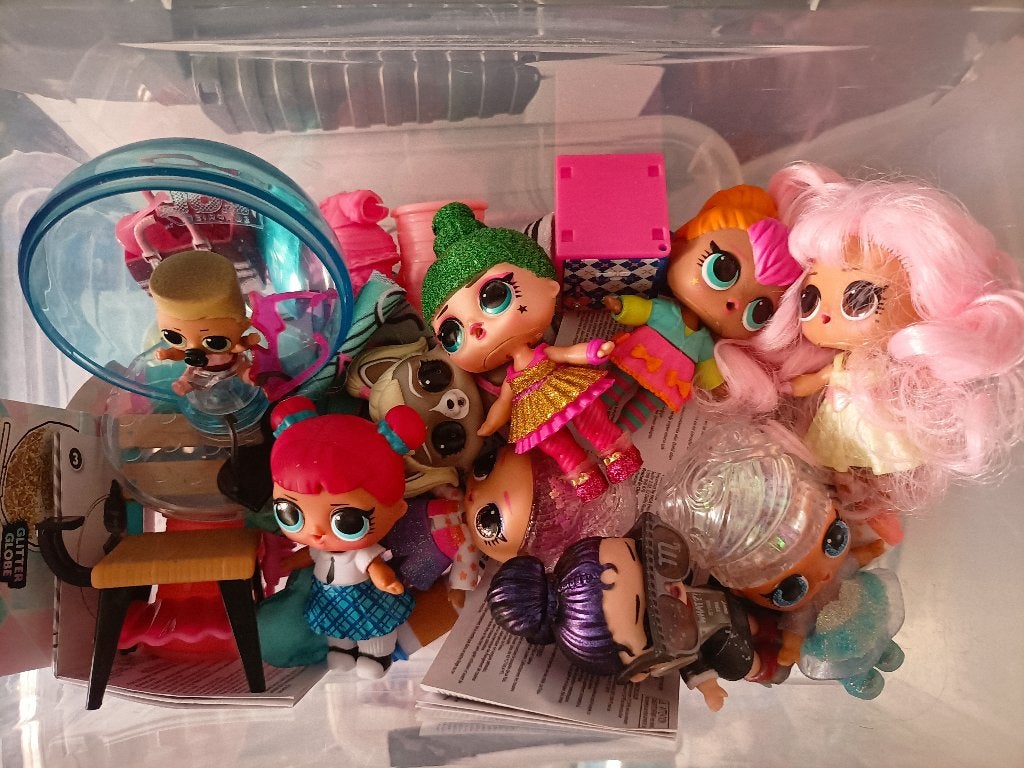 L.O.L surprise speelgoed poppetjes, huisdier en baby, Ophalen, Zo goed als nieuw