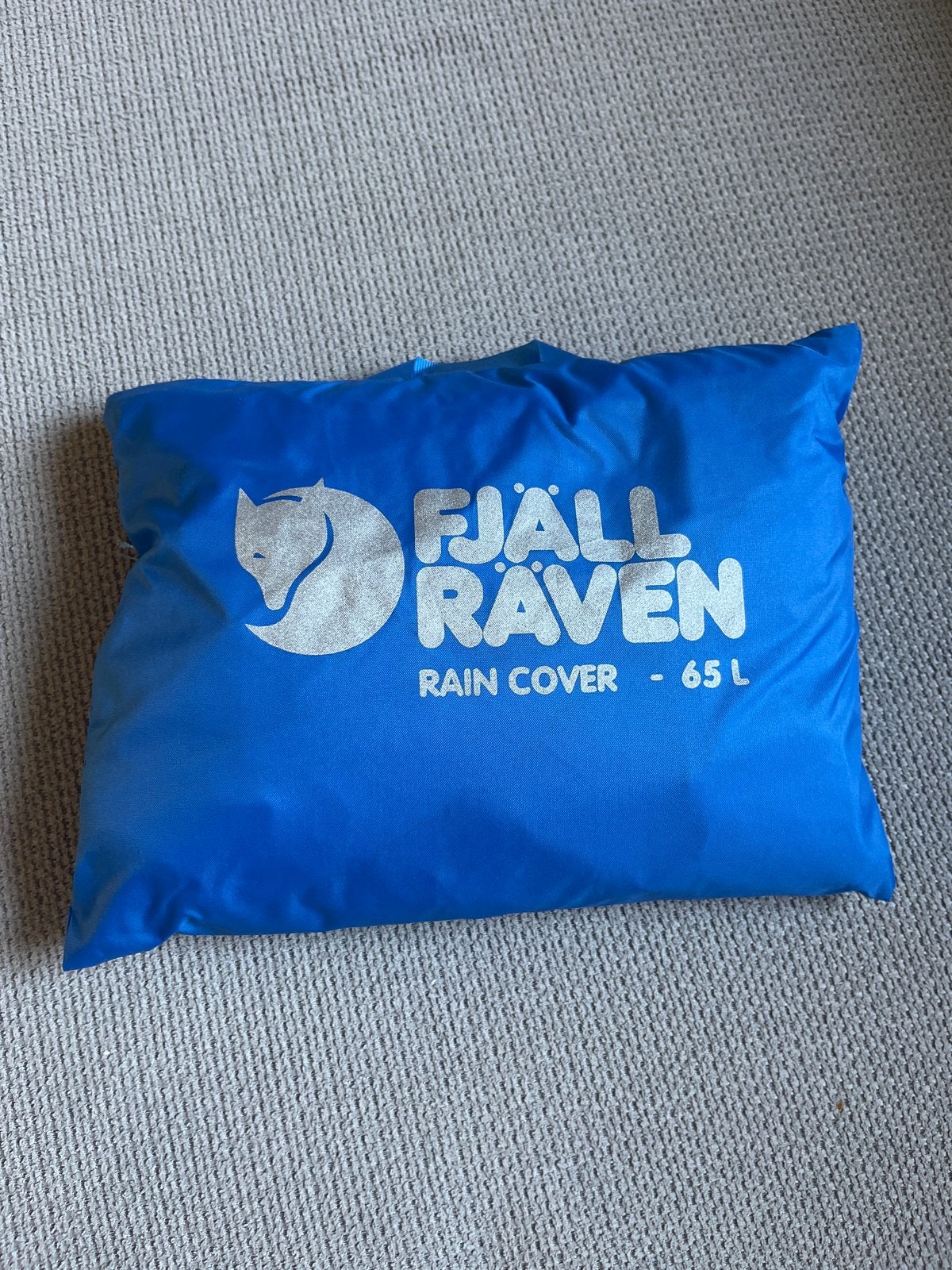 Fjallraven regenhoes 65L - Lichtblauw (Nooit gebruikt), Ophalen of Verzenden, Nieuw