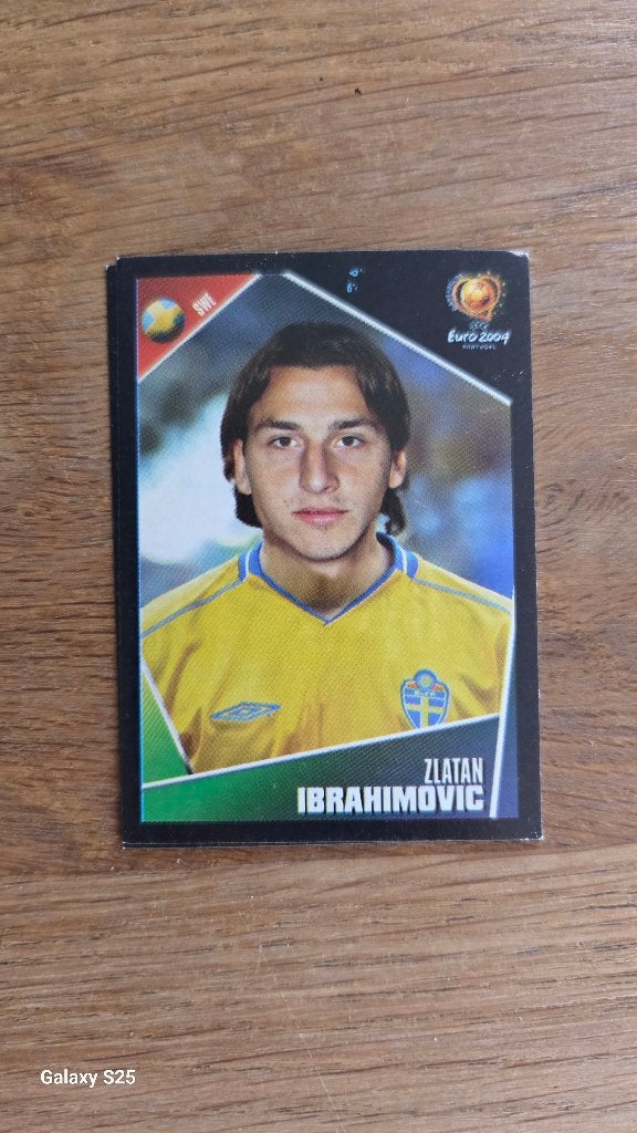 Euro 2004 panini sticker Zweden Zlatan Ibrahimovic, Ophalen of Verzenden, Zo goed als nieuw, Buitenlandse clubs, Poster, Plaatje of Sticker