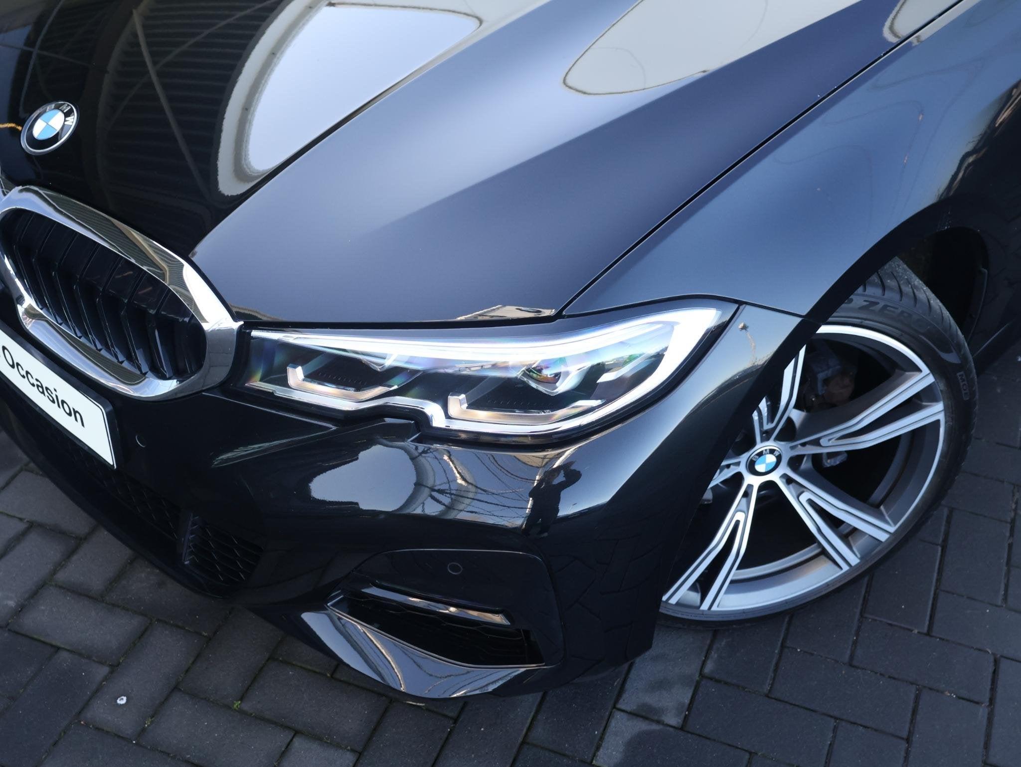 BMW 3-serie 318i Executive Edition M Sport/ Live Cockpit Pro, Auto's, Automaat, Gebruikt, 1465 kg, Zwart
