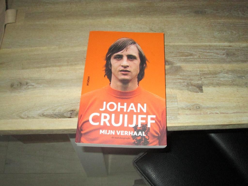 Johan Cruijff mijn verhaal, Ophalen of Verzenden, Zo goed als nieuw, Balsport