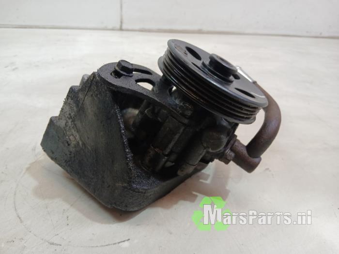 Stuurbekrachtiging Pomp van een Chevrolet Spark, Gebruikt, -, Ophalen of Verzenden, -