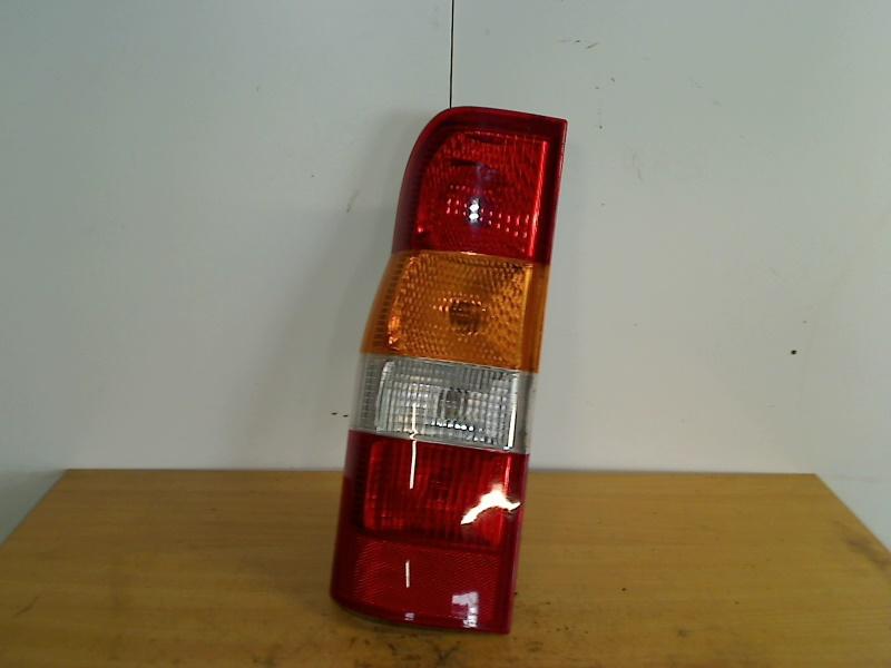 Achterlicht Links Ford Transit (2000-01/2005-12), Gebruikt, Henry-Ford-Straße  1, Köln 50735, , Duitsland, Ford-Werke GmbH, Kunden@ford.com