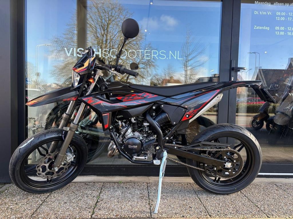 BETA RR Motard | Zwart |Nu Te Reserveren!, 6 versnellingen, Maximaal 45 km/u, Onbekend, Ophalen of Verzenden