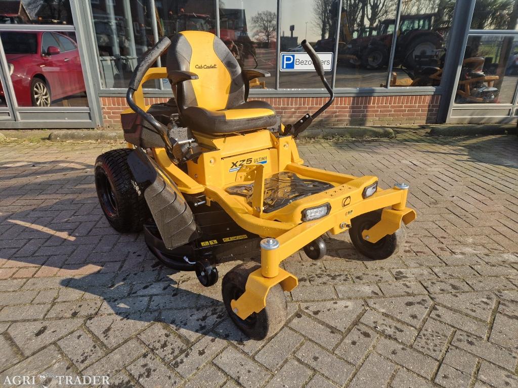 Cub cadet XZ5 L127, Tuin en Terras, Zitmaaiers, ELM Bleiswijk B.V., Andre@elmbv.nl, Kruisweg 17, 2665HA Bleiswijk, NL