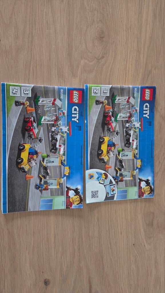 Lego City Garage 60232 - Compleet, zonder doos, Kinderen en Baby's, Speelgoed | Duplo en Lego, Ophalen of Verzenden, Gebruikt