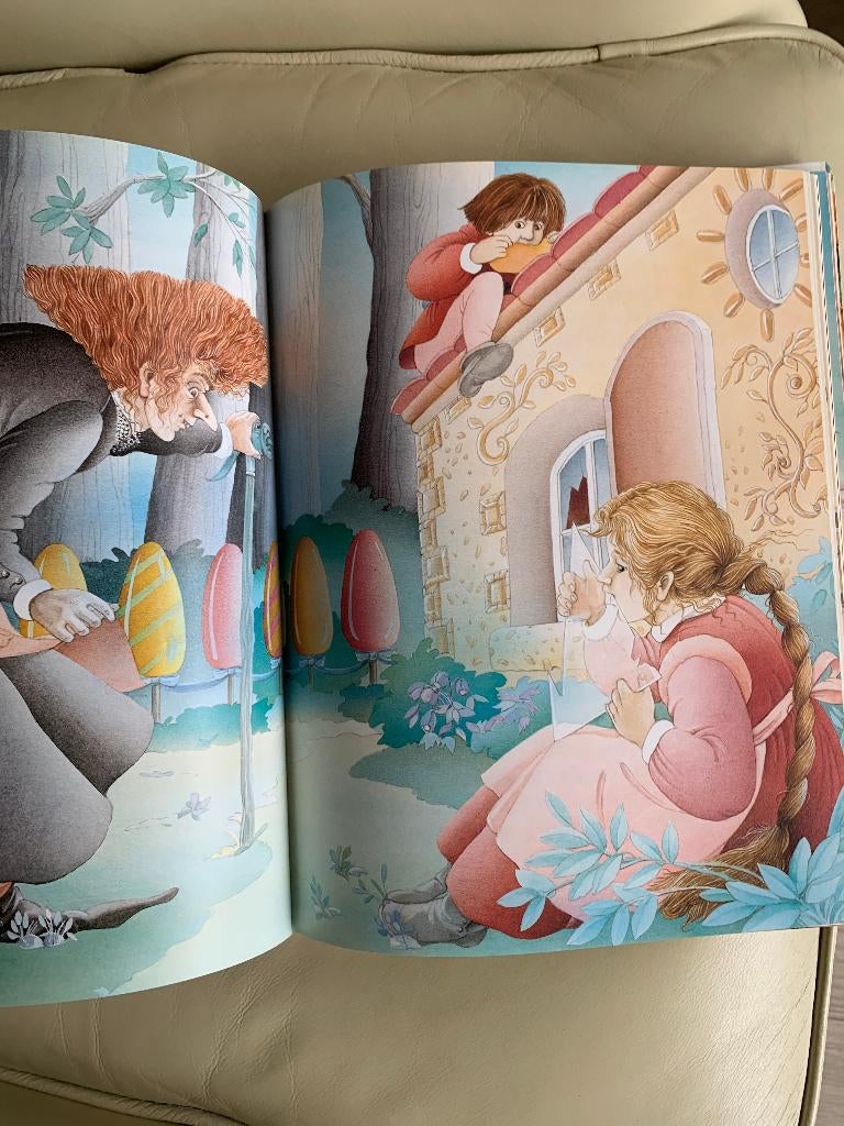 De Sprookjes-Schatkist illustraties : Annie-Claude Martin, Ophalen of Verzenden, Nieuw