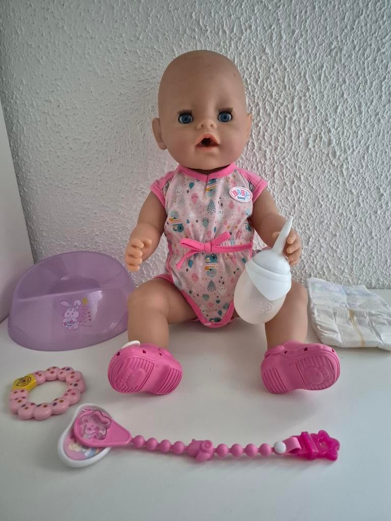Baby Born pop Meisje Babyborn., Ophalen of Verzenden, Zo goed als nieuw, Babypop