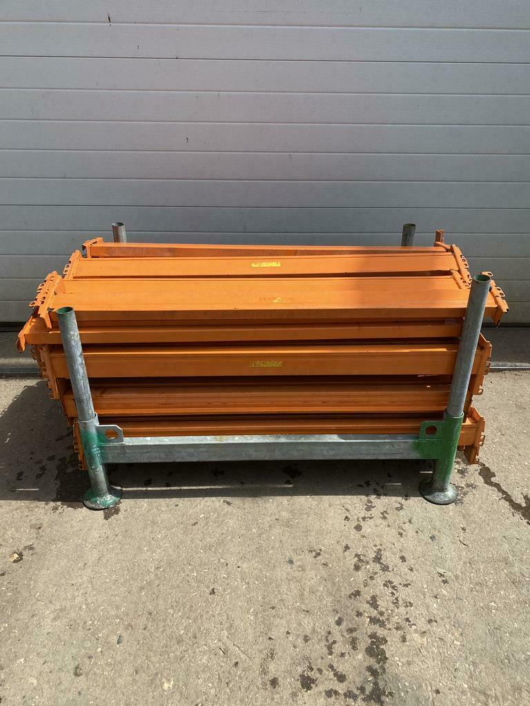 Partij van 39 liggers voor magazijnstelling 130 x 90cm, Ophalen of Verzenden, Gebruikt