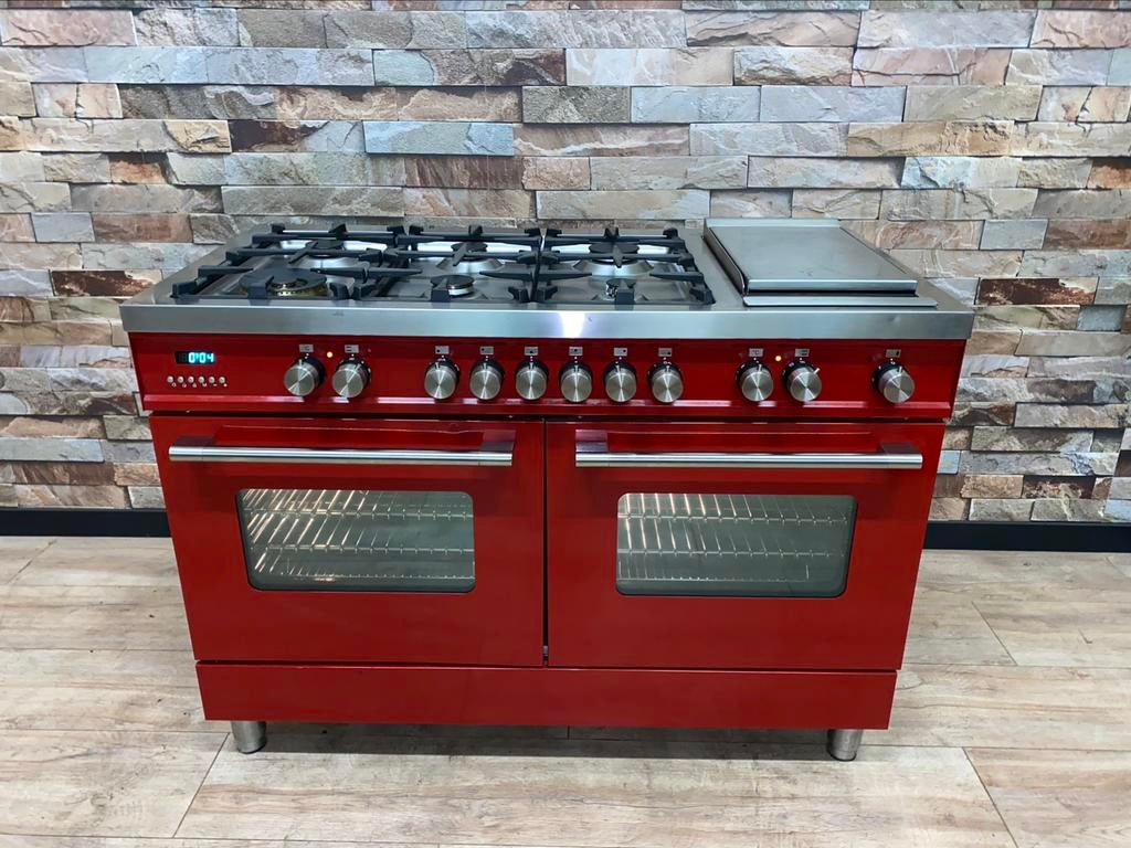 Prachtige Britannia Ferrari rode 6 pits+Frytop 2 ovens 120cm, 60 cm of meer, Ophalen of Verzenden, Zo goed als nieuw, Energieklasse A of zuiniger