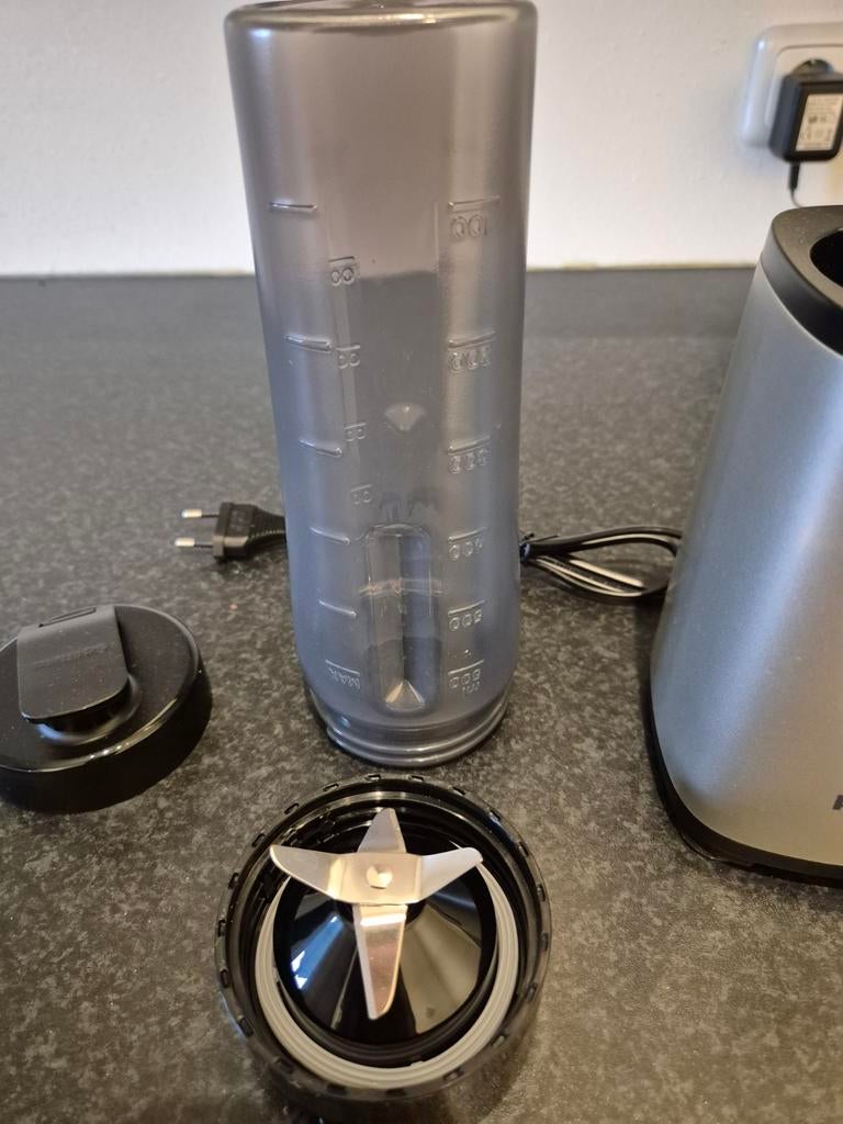 Philips Blender To Go - Zo goed als nieuw!, Witgoed en Apparatuur, Blenders, Zo goed als nieuw, Blender to go, Ophalen of Verzenden