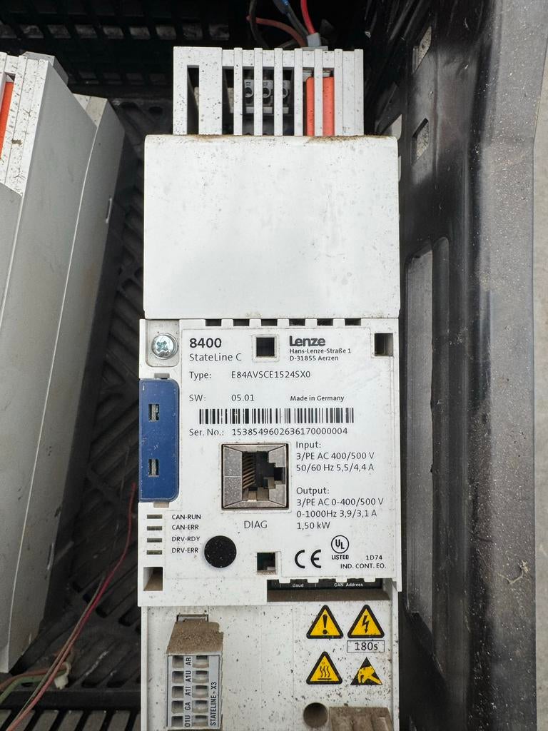 Lenze Frequentieregelaars & Bedieningspanelen, Ophalen